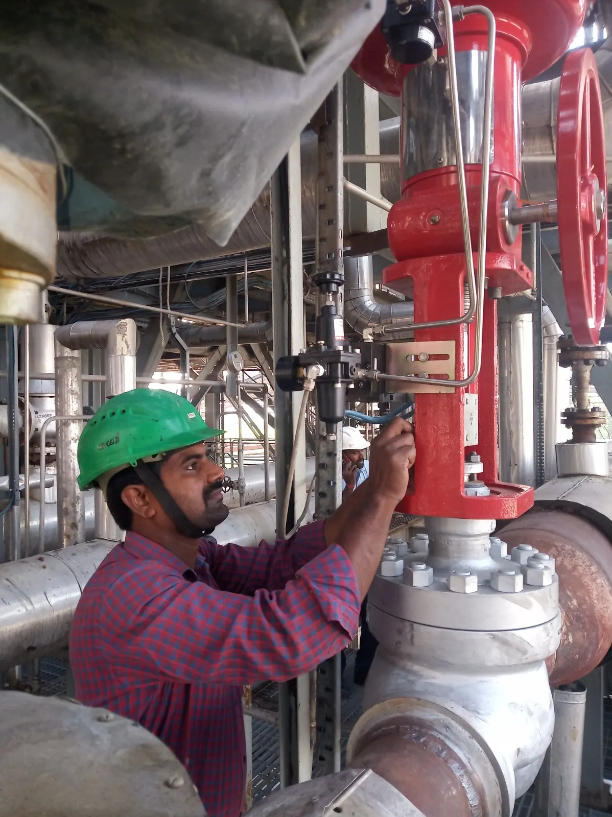 Reactive maintenance of an anti-surge valve offshore